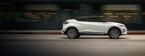 Nissan Kicks branco