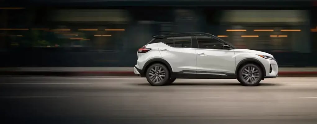 Nissan Kicks branco
